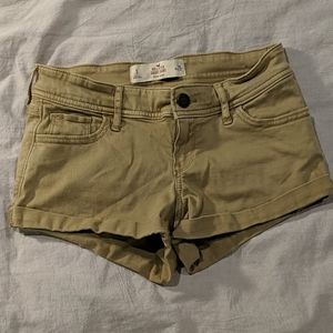 Hollister khaki shorts